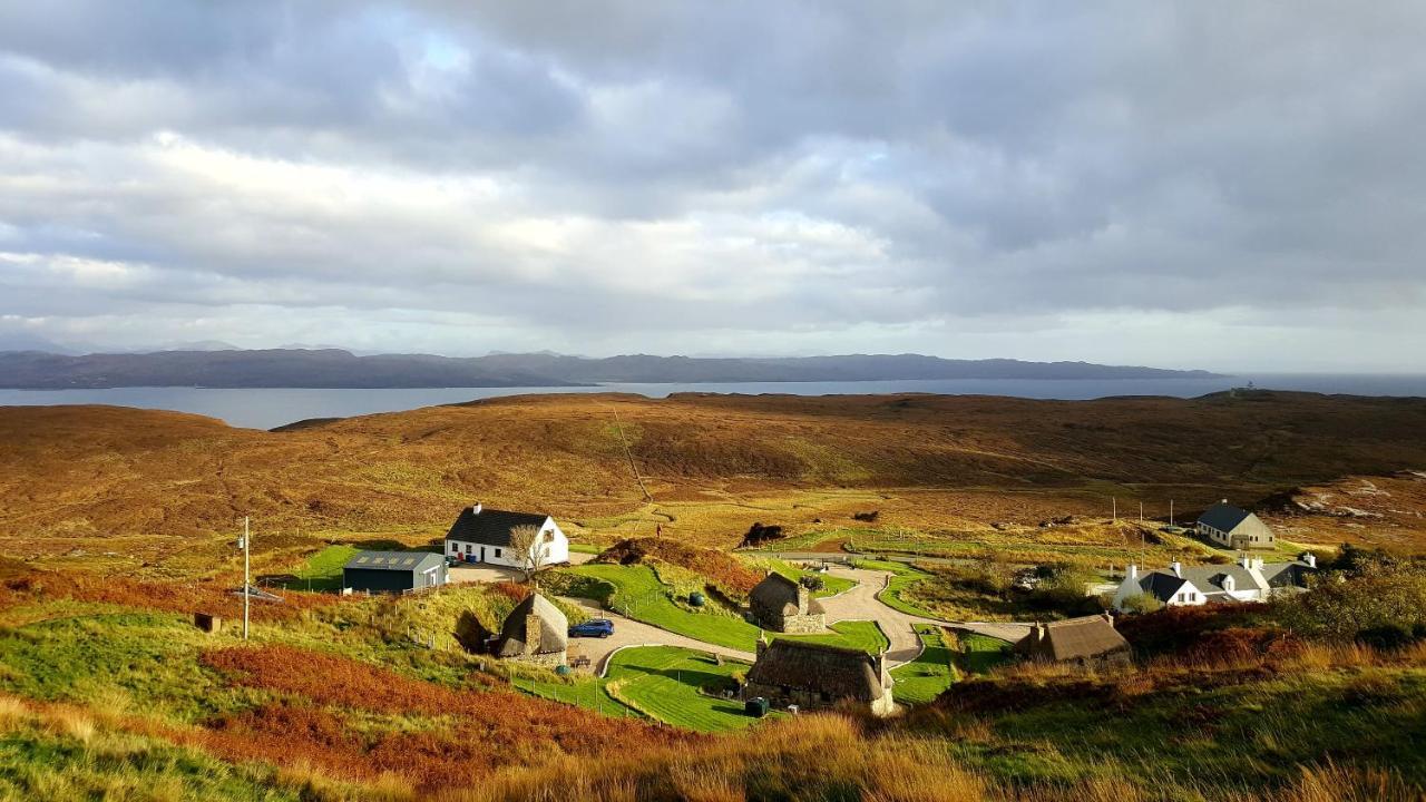 Tigh Lachie, Mary'S Thatched Cottages, Elgol, Isle Of Skye Extérieur photo